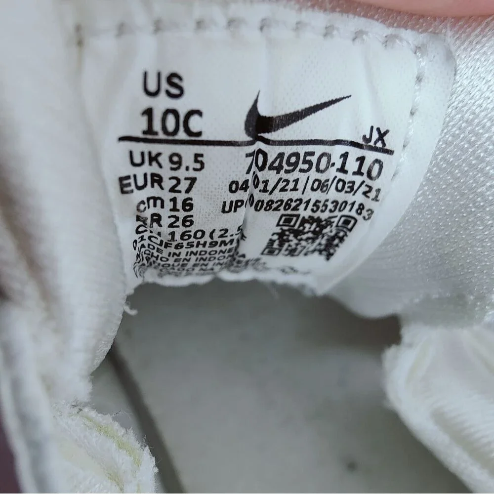 Nike Toddler Air Huarache Triple White Running Shoes Sneakers, Sz 10C